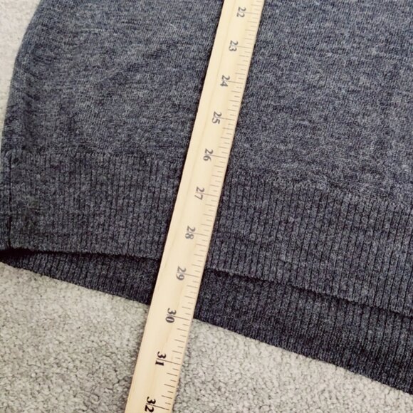 Calvin Klein Men's 100% Merino Wool Sweater Heathered Black Size XL V-neck - Picture 6 of 7